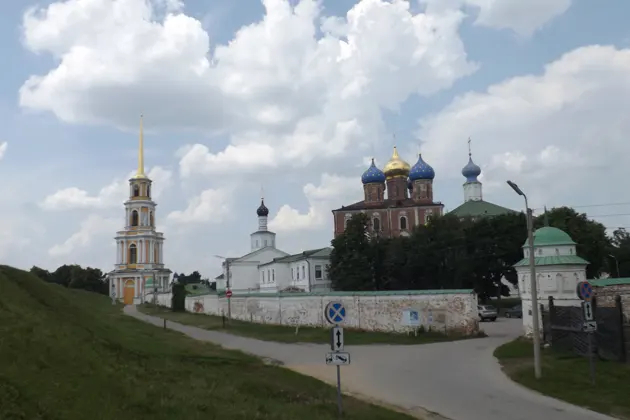 «С добрым утром, Рязань!» — обзорная экскурсия по утренней Рязани — фото 2
