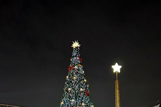 Фото к экскурсии Новогодняя ночь 2026: Чудеса Нового Года, Дед Мороз, Снегурочка и подарки