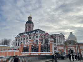 Экскурсия "Александро-Невская лавра и Смольный собор — архитектурные жемчужины Петербурга" - фото отзыва 3