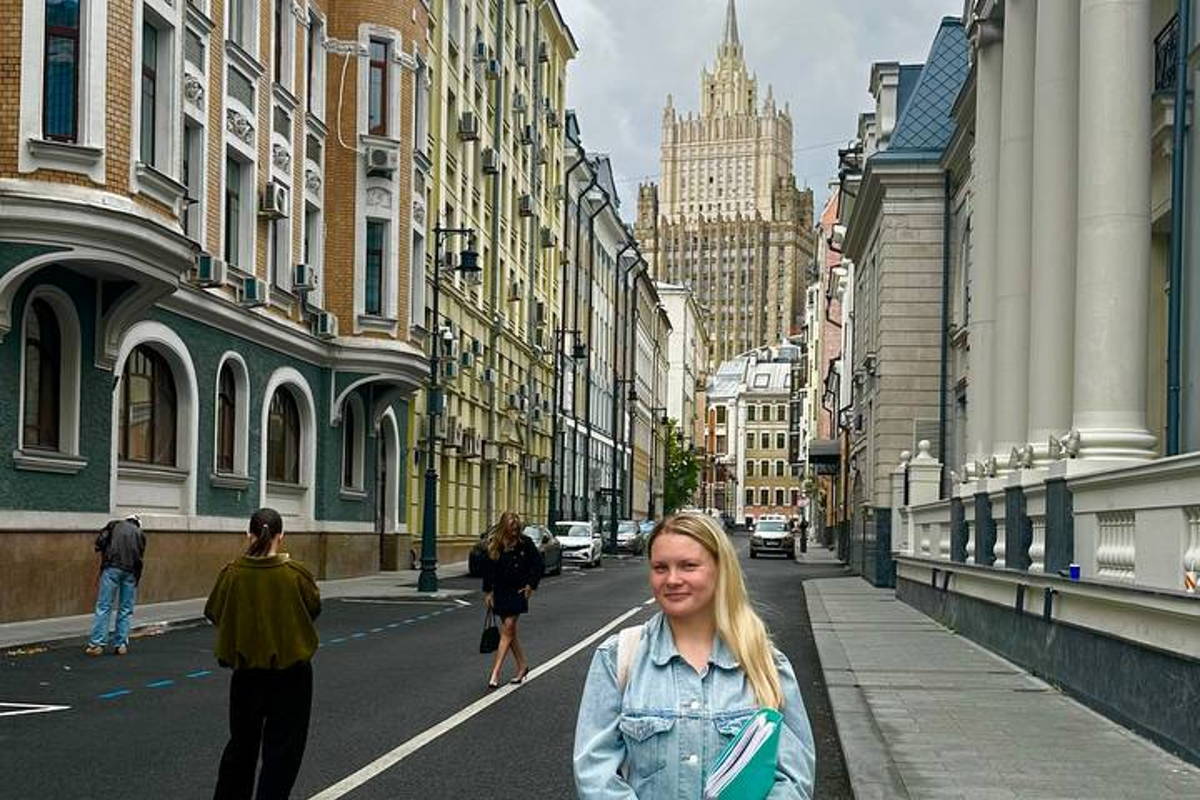 Арбат за фасадами: переулки, особняки и истории старой Москвы