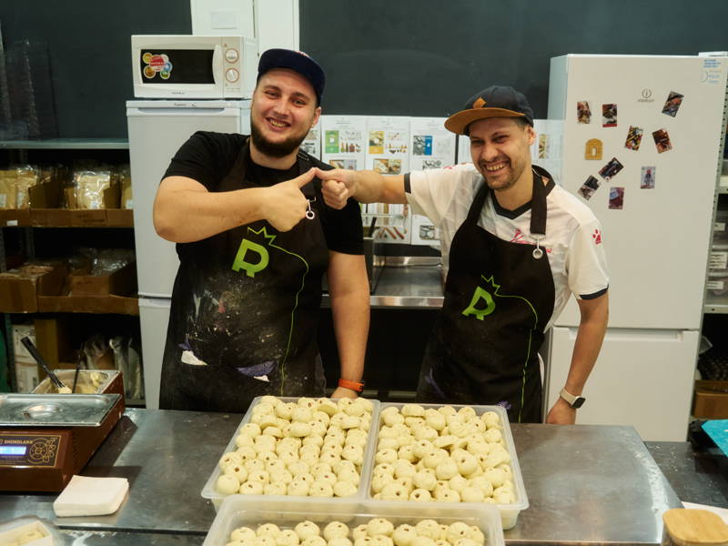 Шоколадная плитка с сибирским колоритом своими руками