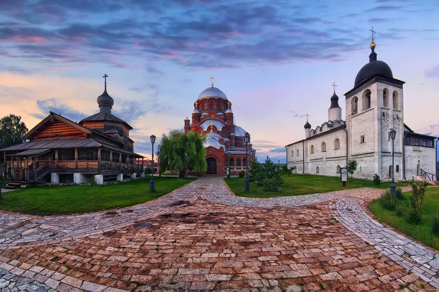 Свияжск, Раифа, Иннополис и Храм всех религий: успеть за день — фото 1