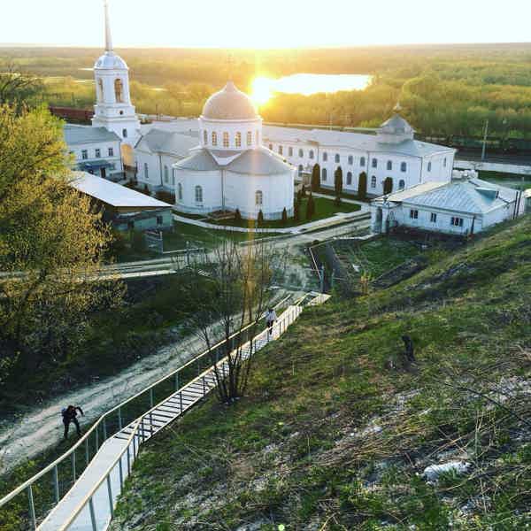 Экскурсия в Костомаровский и Дивногорский пещерные монастыри - фото 1