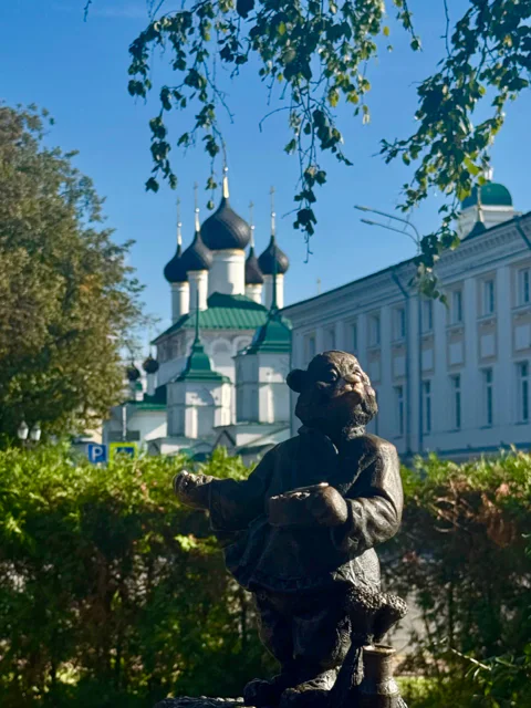 «1000 лет в одной прогулке» — экскурсия по Ярославлю