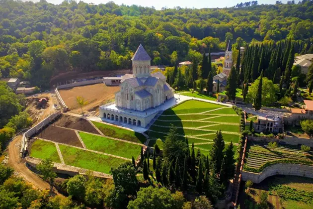 В гости к Чавчавадзе: Посещение усадьбы и гастрономия по дороге — фото 3