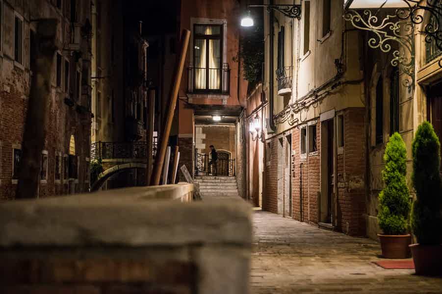 Ночная Венеция. Легенды и призраки города-фантома - фото 1