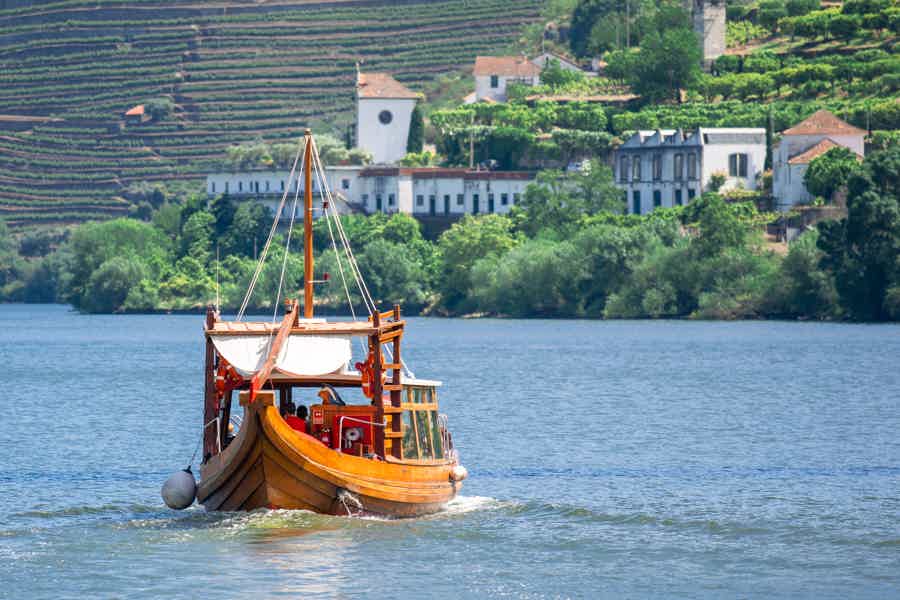 Private Douro Valley Trip with Wine Tasting & Booking Service - photo 4