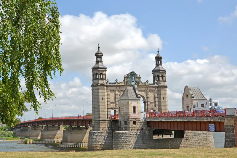 По следам королевы Луизы: в город сыра и мира — фото 5