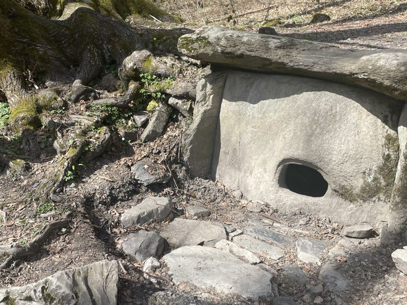 Экскурсия Тайны Краснополянских Дольменов  - экскурсия в Сочи, Россия