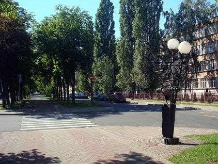 Аллея кованых фонарей