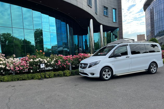 Виды Встреча в аэропорту с экскурсией по Еревану