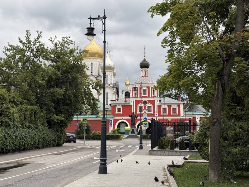 Лица и дома Пречистенки и Остоженки