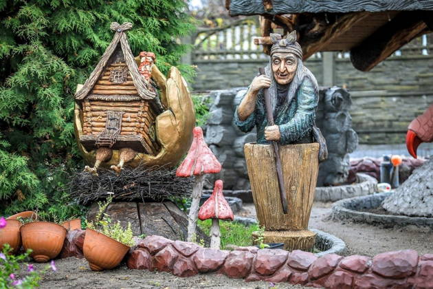 Путешествие в парк сказок «Тридевятое царство»