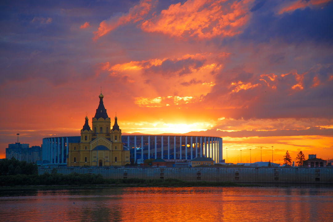 Вечерняя обзорная трёхчасовая автобусная экскурсия по Нижнему Новгороду — фото 1