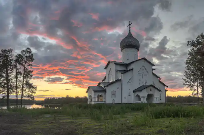 Валаам: путешествие на катере к сердцу Ладоги с краеведом