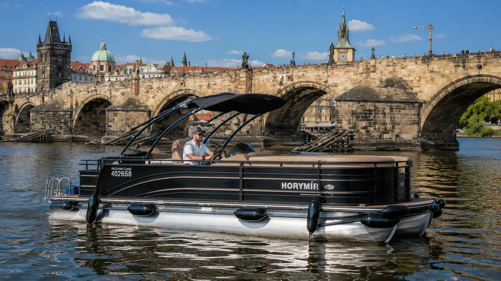 Horymír boat
