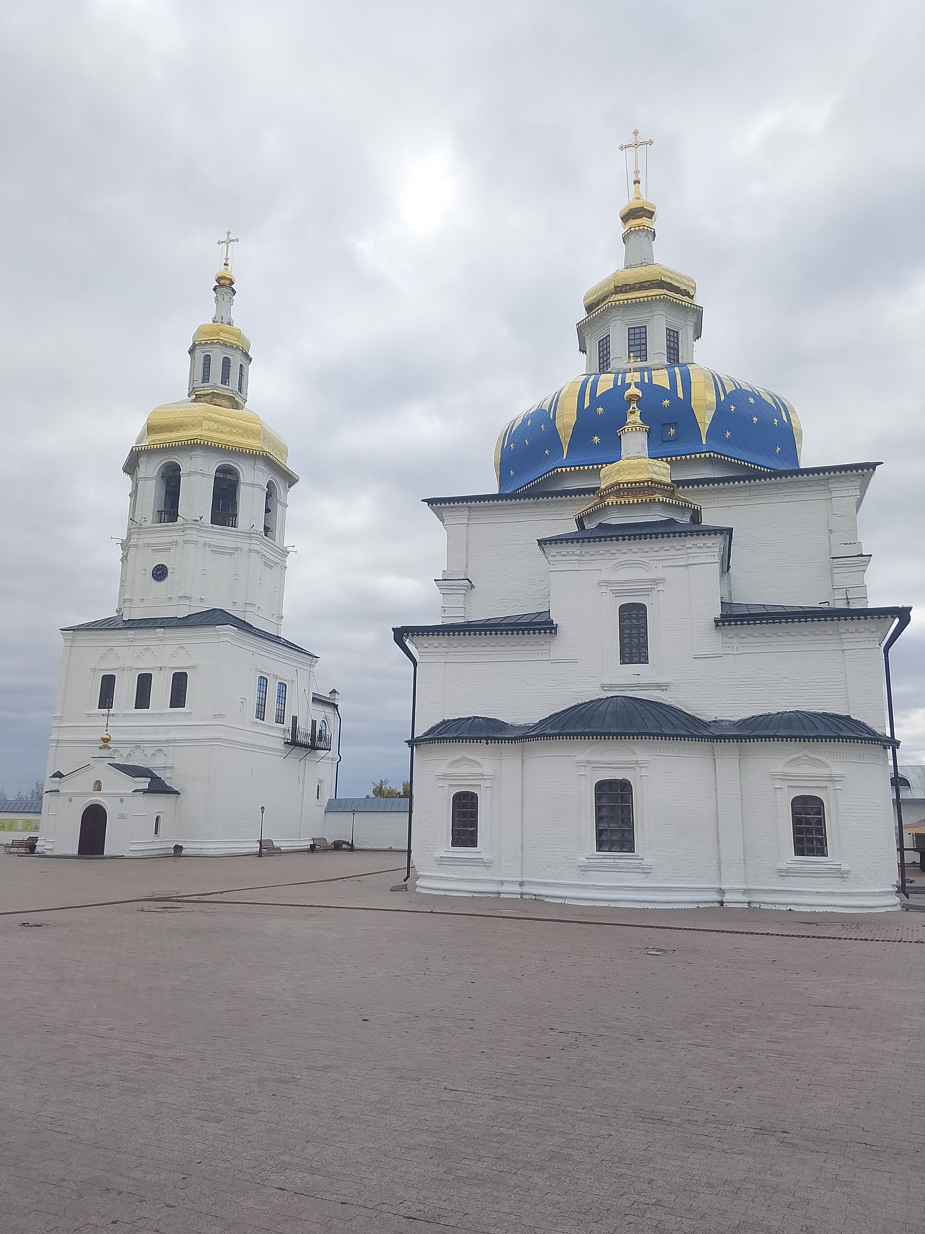 Тобольский кремль и Абалакский монастырь на транспорте туристов (3/4)