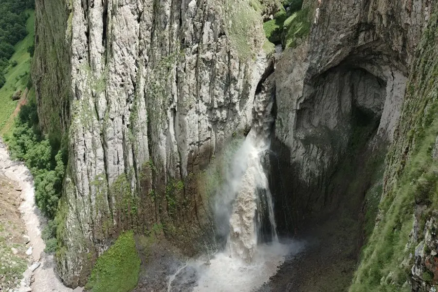 Урочище Джилы-Су: через плато к водопадам — фото 1