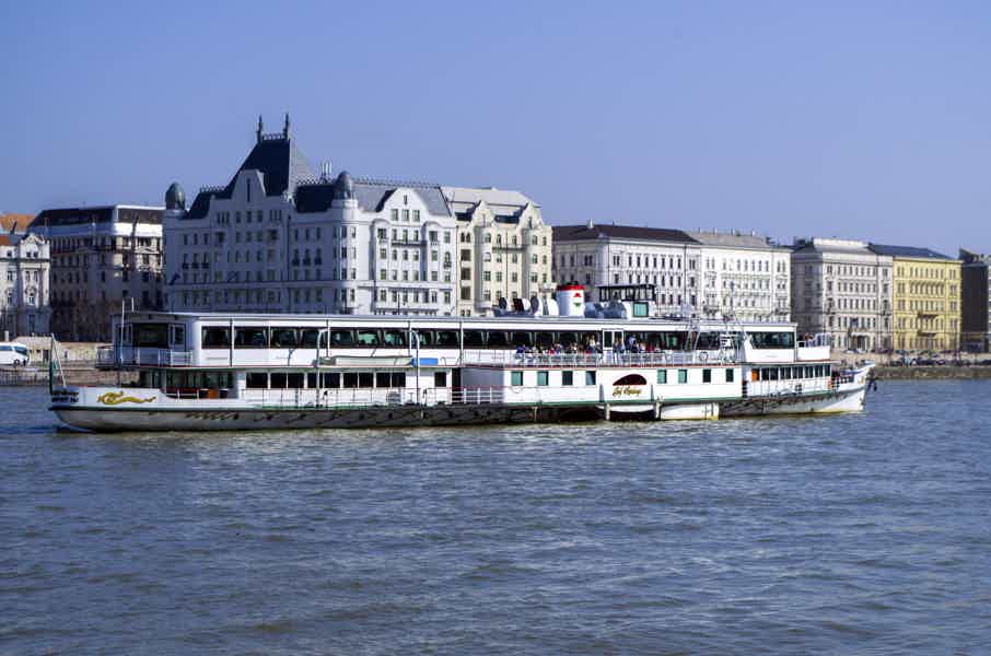 Danube river walk: hot and soft drinks in a bar cruise - photo 10