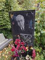 Экскурсия "Новодевичье кладбище: и жизнь, и слезы, и любовь (18+)" - фото отзыва 1