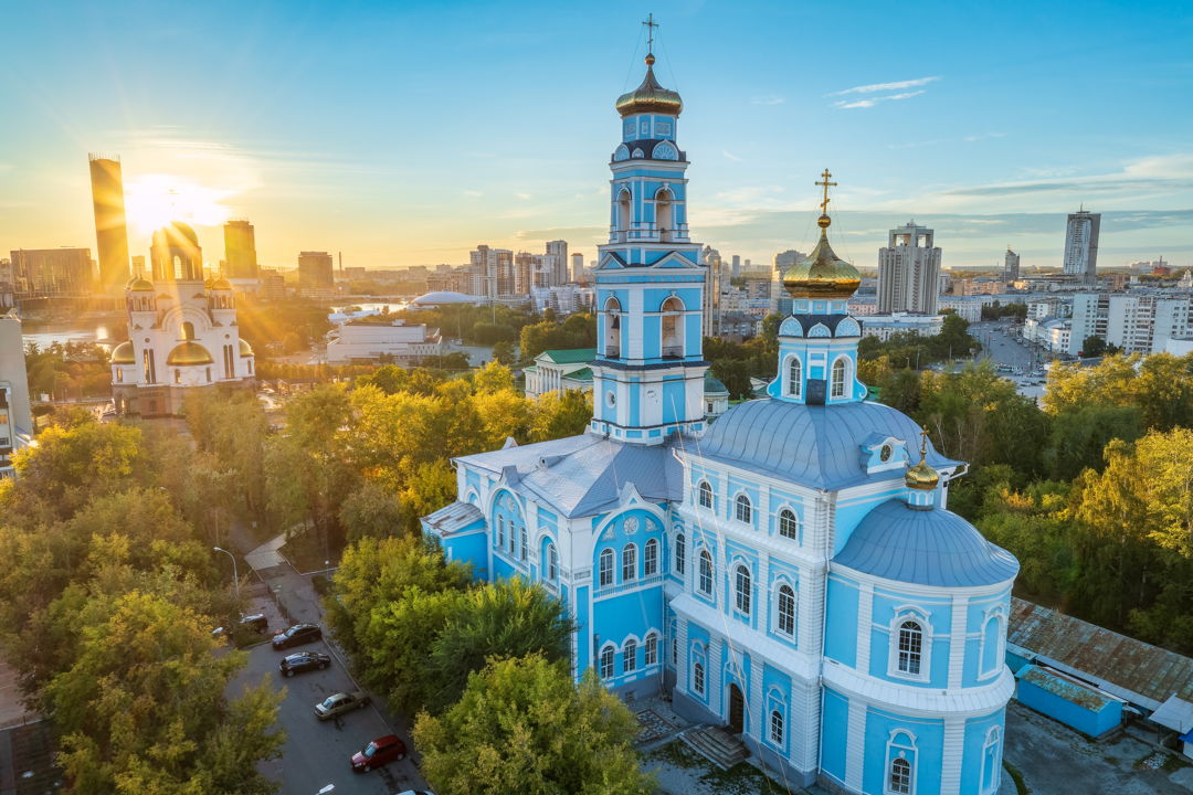 Групповая автобусно-пешеходная экскурсия «Добро пожаловать в Екатеринбург» — фото 2
