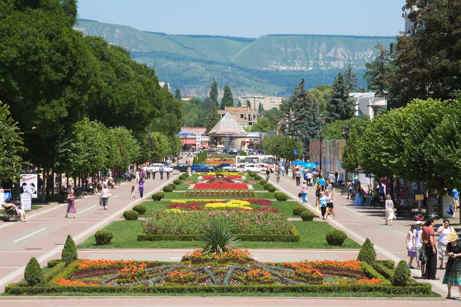 Обзорная пешеходная экскурсия по улицам старого Кисловодска - фото 2