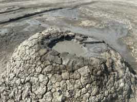 Экскурсия "Гобустан, огни Абшерона и грязевые вулканы( трансфер до вулканов включен)" - фото отзыва 2