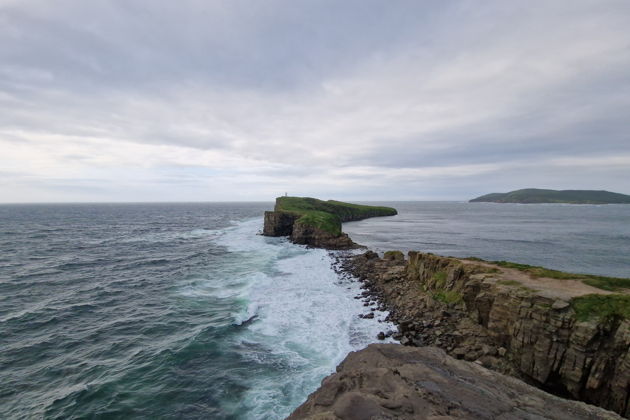 Виды Остров Русский — Мыс Тобизина