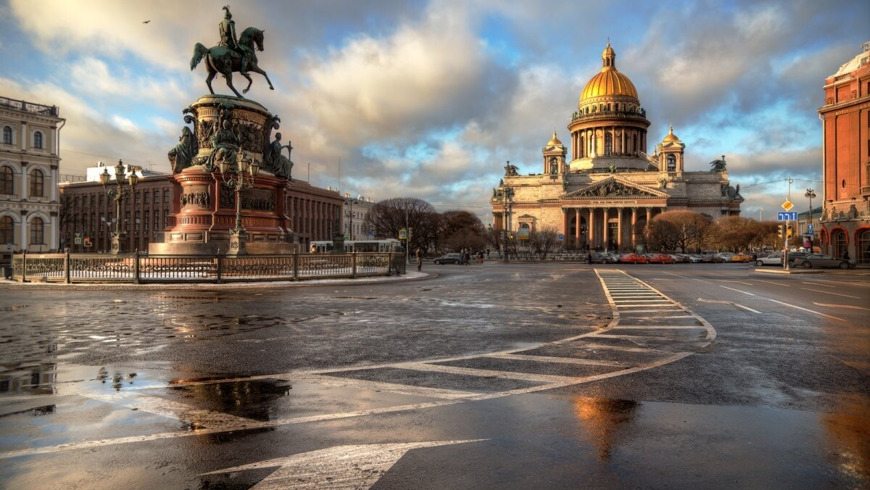 "Спрятанный город" и парадный Петербург в одной экскурсии
