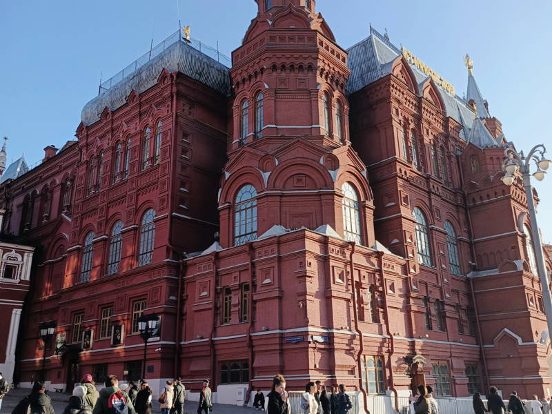 Центральные площади Москвы от Большого театра до Боровицкой площади