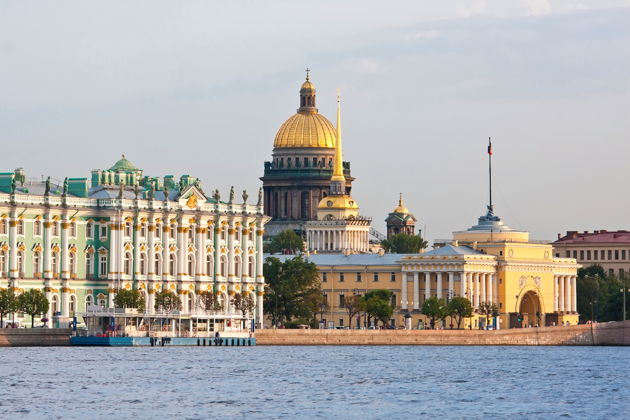 Фото к экскурсии Прогулка на теплоходе по каналам Петербурга 