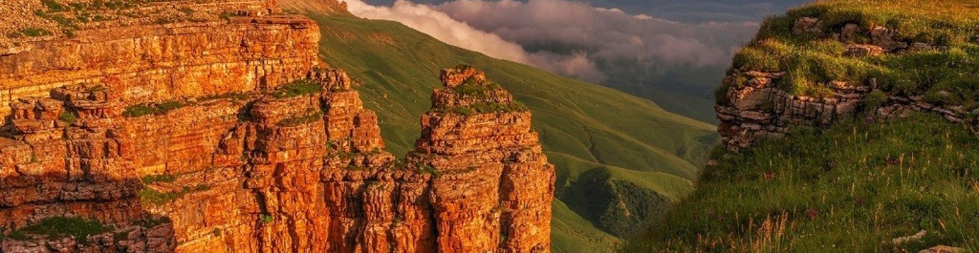 Необыкновенно красивое плато Бермамыт