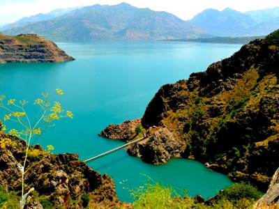 В горы западного Тянь-Шаня: курорт Амирсой, Чимган, водохранилище Чарвак 