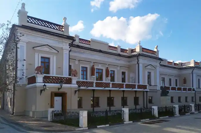 Пешеходная экскурсия по Феодосии