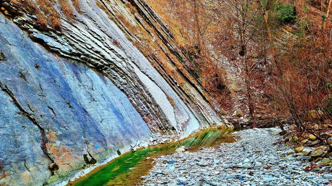 Ущелье «Волчьи Ворота», водопад Мессажай Высокий и заводь Бирюзовая - фото 2