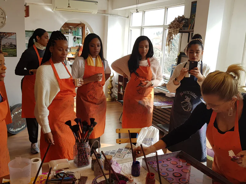 Turkish Marbling Ebru Lessons Workshops In Istanbul — photo 6, Istanbul | Pokataem