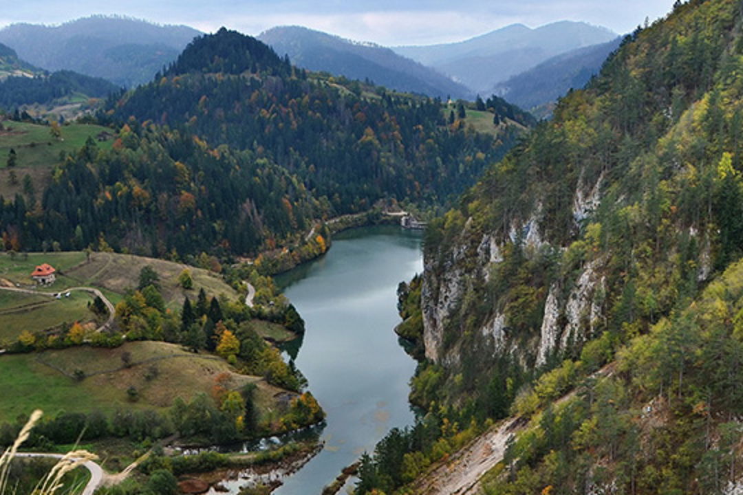 В гостях у Кустурицы — Западная Сербия нац.парк Тара, каньон Дрина — фото 4