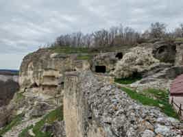 Экскурсия "Бахчисарай — столица крымского ханства, монастырь,  Чуфут Кале" - фото отзыва 2