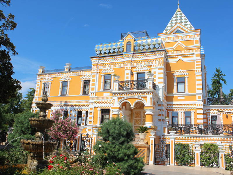 Экзотические растения парка «Ривьера»
