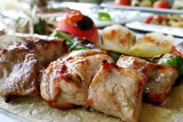 Welcoming Georgia. Visit an authentic feast and cook traditional treats. — photo 2, Mtskheta | Pokataem