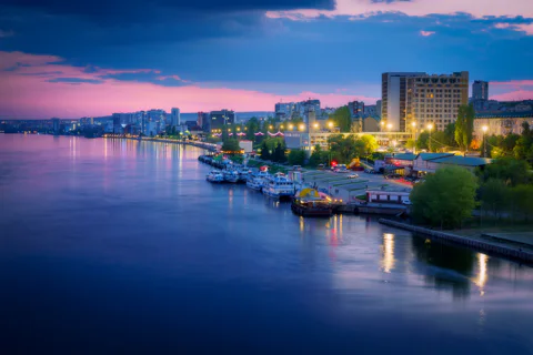 Аренда катера в Саратове