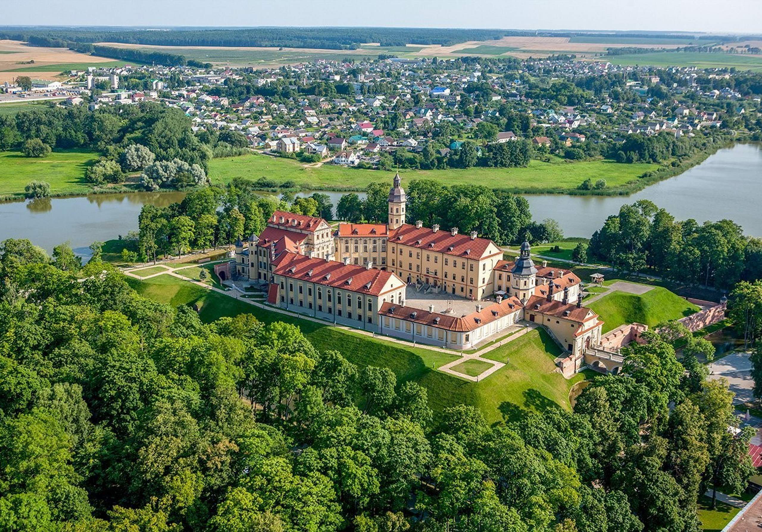 Экскурсия в Несвижский дворец и Мирский замок — фото 25