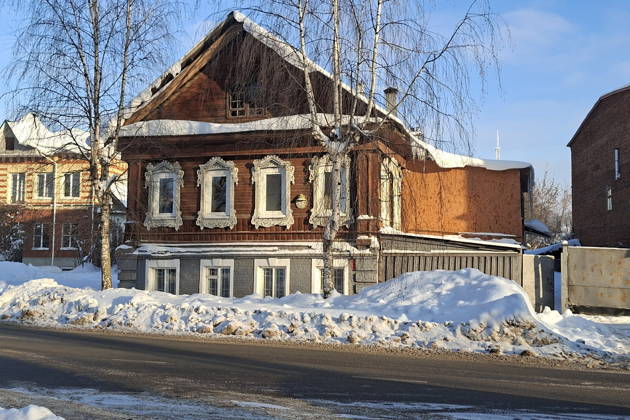 Пешеходная экскурсия «Кострома: каменная и деревянная»