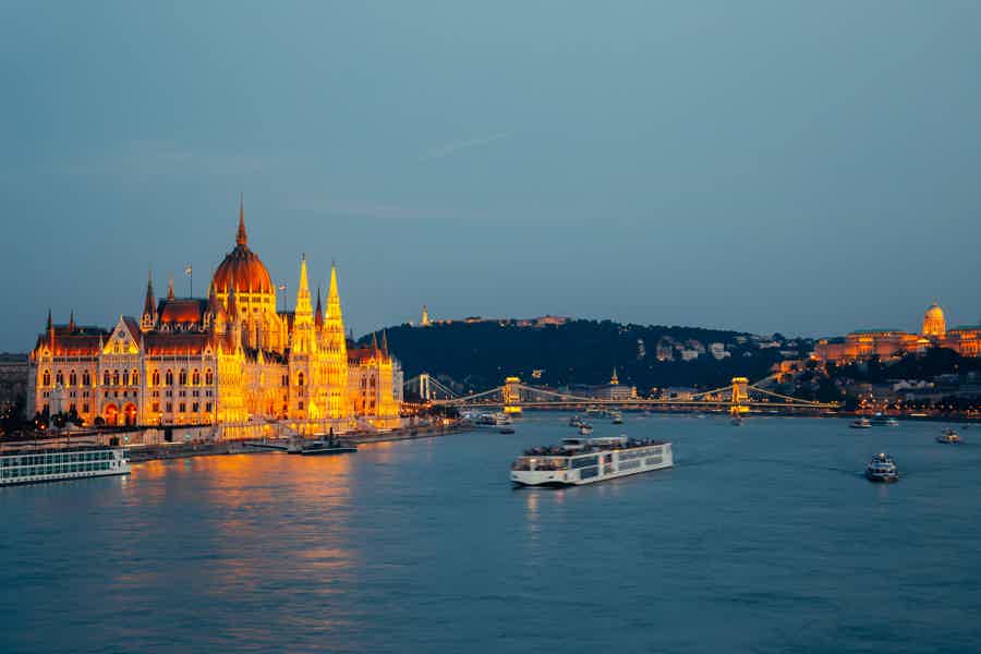 Budapest: Sightseeing-Bootsfahrt am Abend mit Champagner - photo 5