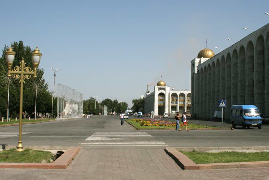 Обзорная экскурсия по Бишкеку - фото 3
