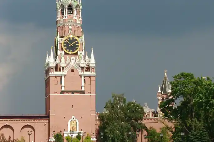 Пешеходная экскурсия-хоррор «Кремль — территория призраков» (21+)
