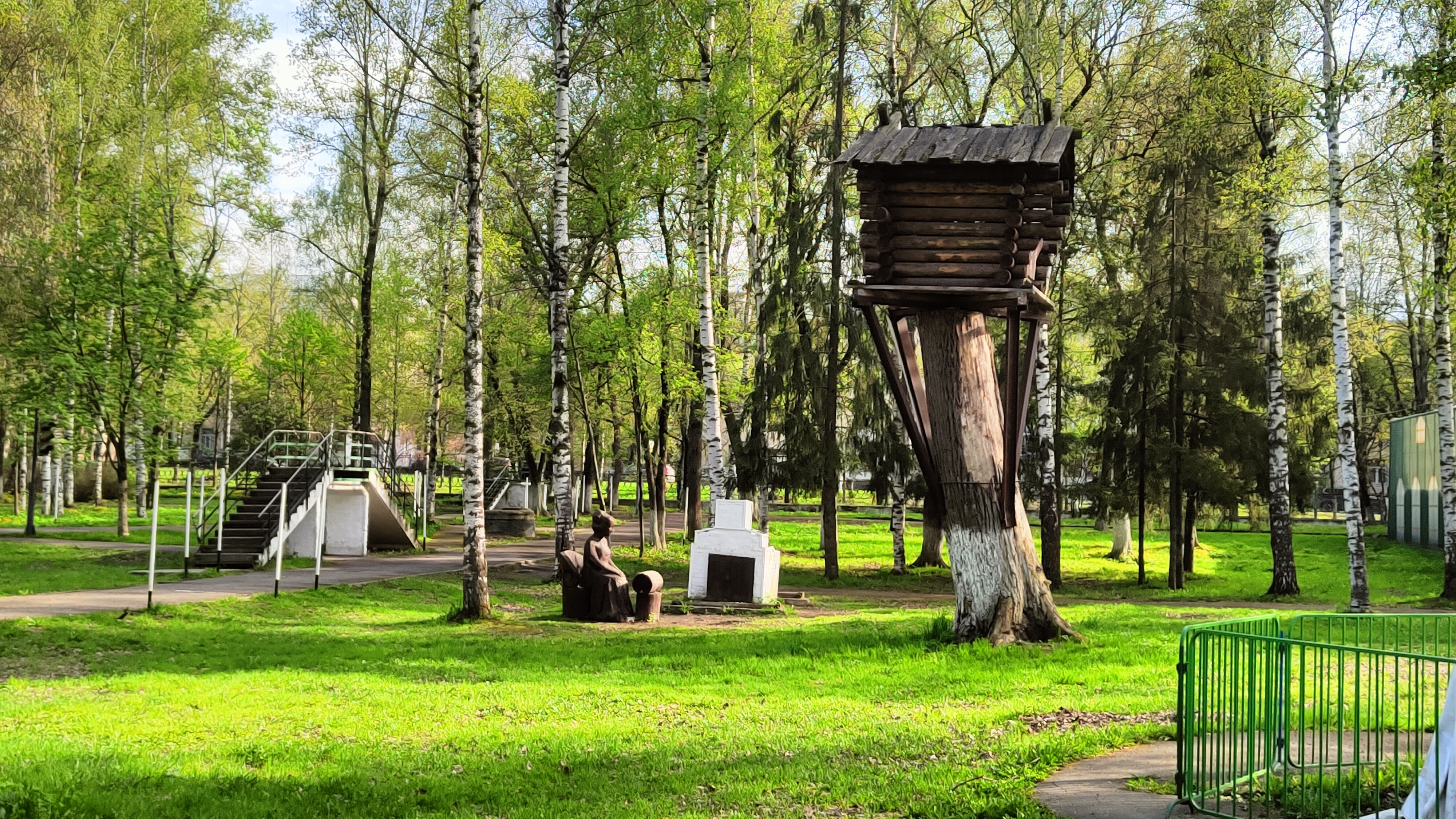 Детская площадка в Кремлевском саду