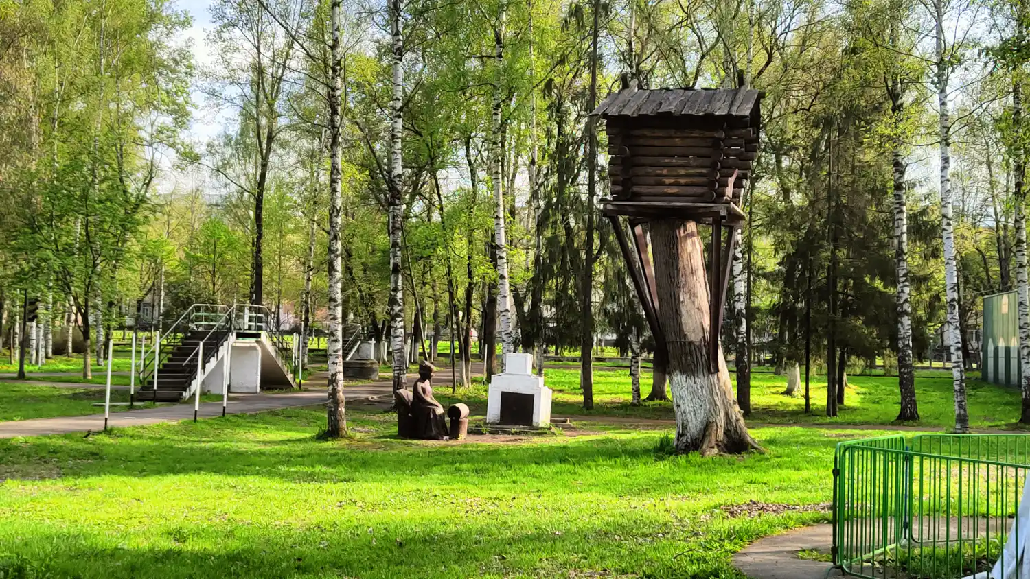 Детская площадка в Кремлевском саду