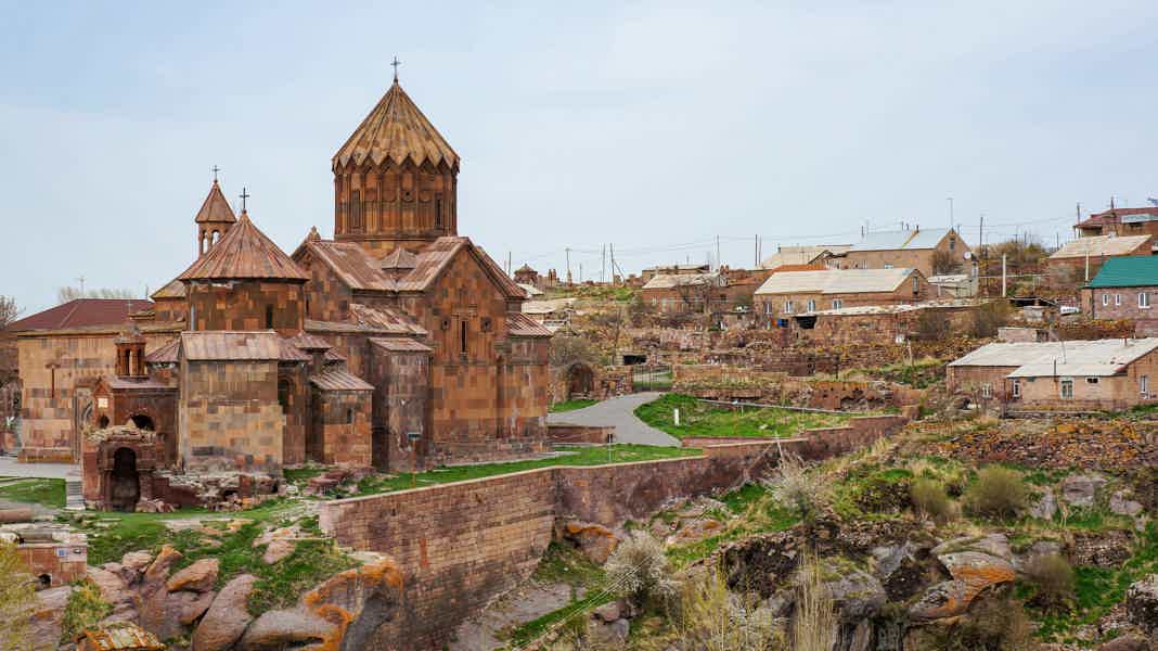 Гюмри: город юмора, чёрного туфа и старой Армении - фото 6