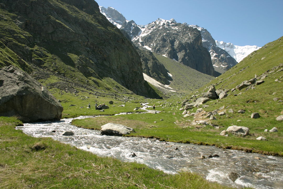 Язык тролля, Верхняя Балкария и замок Шато-Эркен из Кисловодска — фото 1